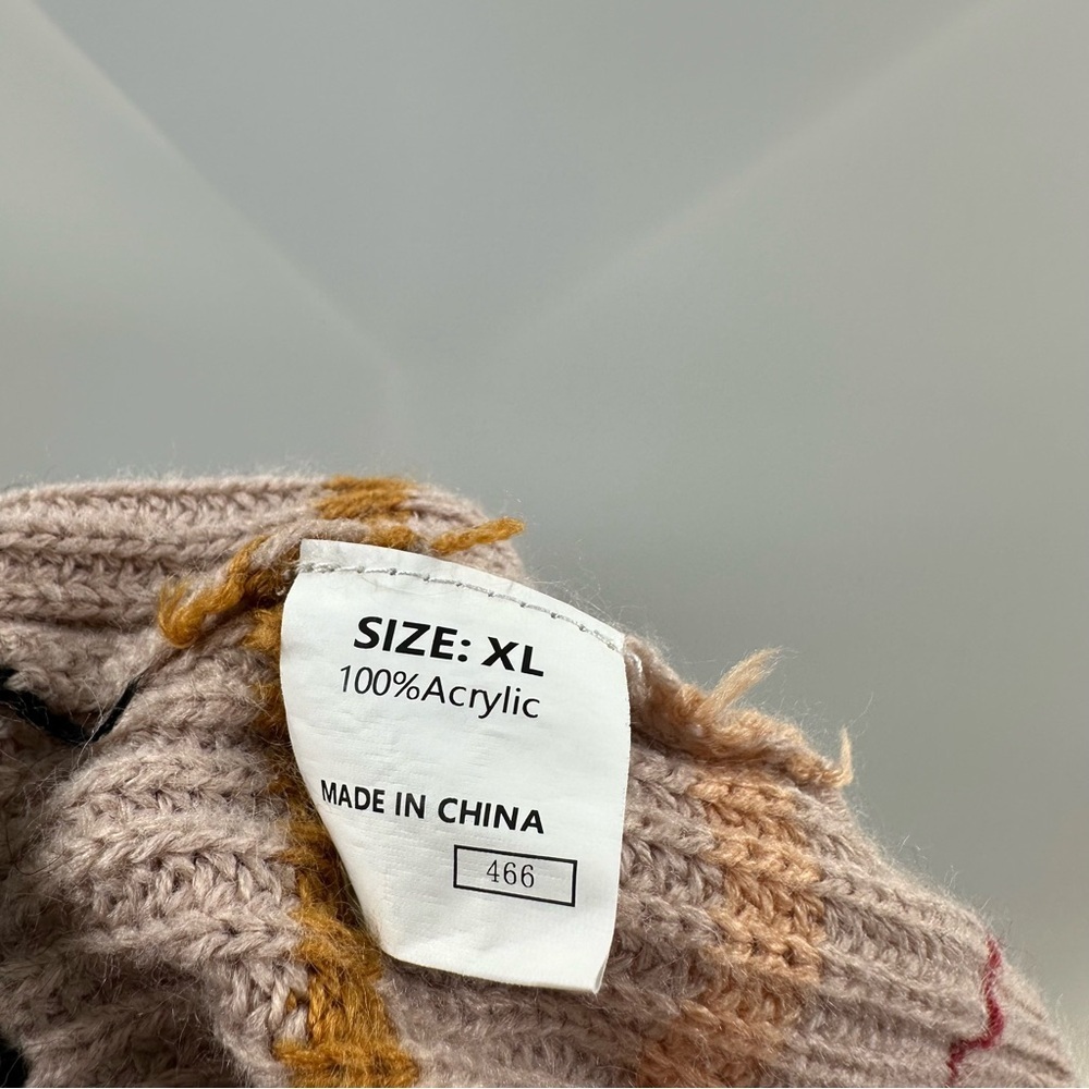 Beige V‑Neck Sweater w/ Black, Brown & Tan Stripes – Size XL - Picture 5 of 5